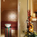 Alpenhof Kristall ホテル 4*