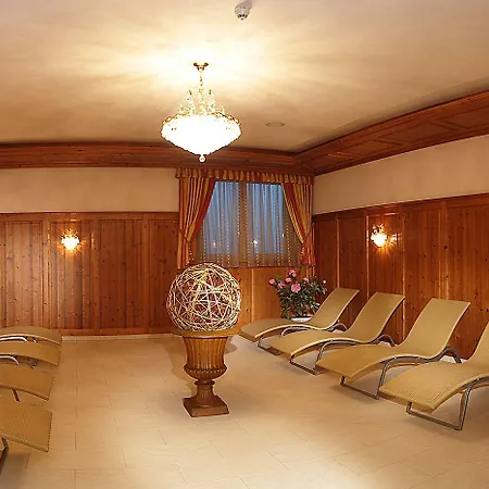 Alpenhof Kristall 4* Mayrhofen