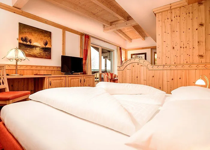 Szálloda Alpenhof Kristall Mayrhofen